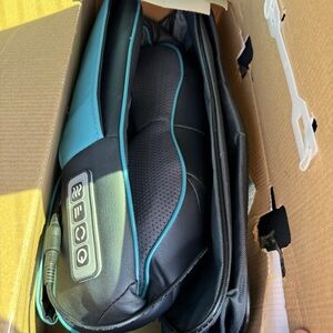 IVOSPA Shoulder and Neck Massager